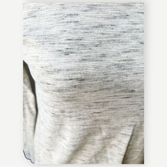 Ann Taylor LOFT Long Sleeve Gray Sparkle Lightweight Tee. Shirt. Top. Small. - Picture 2 of 7